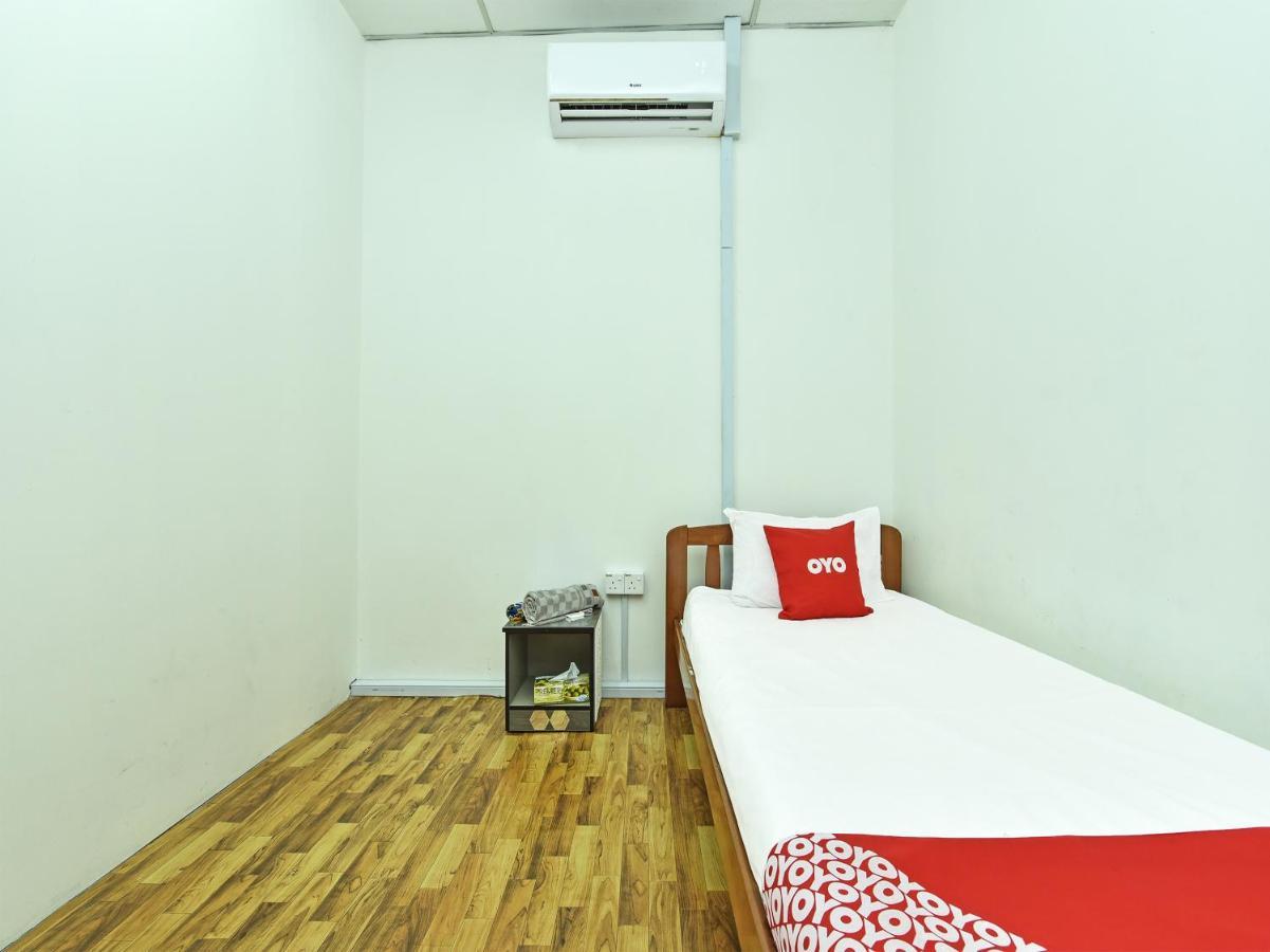 Spot On 90181 Cz Classic Hotel Kota Bharu Exterior photo